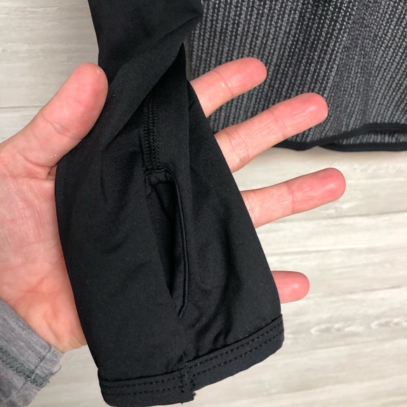 | Vimmia | Antar Zip-Front Pullover. Size M. - Picture 3 of 5